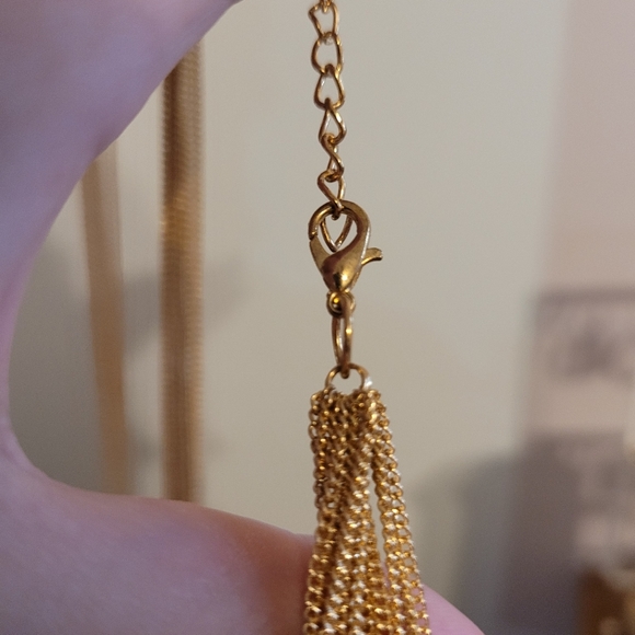 Short Gold Necklace - Picture 3 of 5